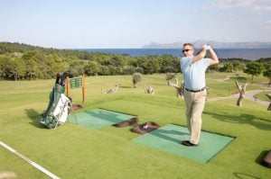 Una tarde de golf en silencio potenciará su paciencia