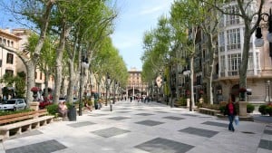 CIUTAT-CARRER-PASSEIG-BORN